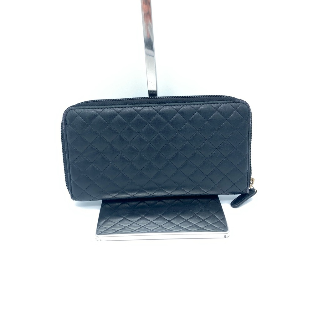 CHANEL CC QUILTED DIAMOND BLACK LAMBSKIN ZIPPY WALLET - Picture 2 of 15